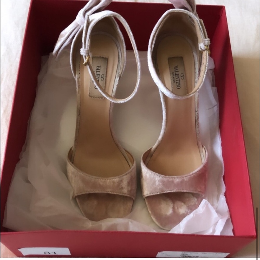 Valentino Velvet heel shoes - Picture 6 of 7